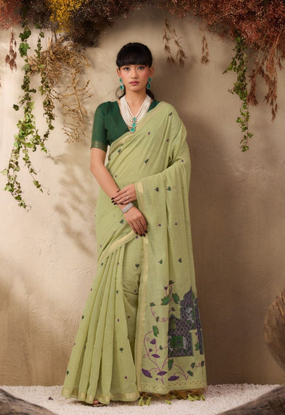 Munga Cotton Handloom Pichwai Saree for Women with Woven Border and Tassel Pallu – Soft Lightweight Traditional Wear