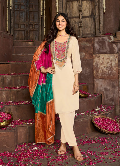 Pure Crepe Kurta Pant Dupatta Set with Heavy Embroidery and Organza Dupatta – Festive Ethnic Wear for Women