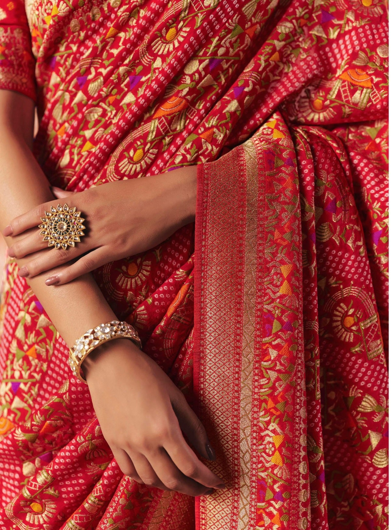 Pure Kaddi Georgette Zari Weaving Saree in Rust Orange with Antique Gold Pattern and Traditional Floral Borders – Festive & Wedding Wear for Women