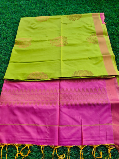 Sophistication Unveiled: Kanjivaram Soft Silk Sarees - Luxe Quality, Unbeatable Price
