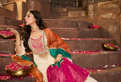 Pure Crepe Kurta Pant Dupatta Set with Heavy Embroidery and Organza Dupatta – Festive Ethnic Wear for Women