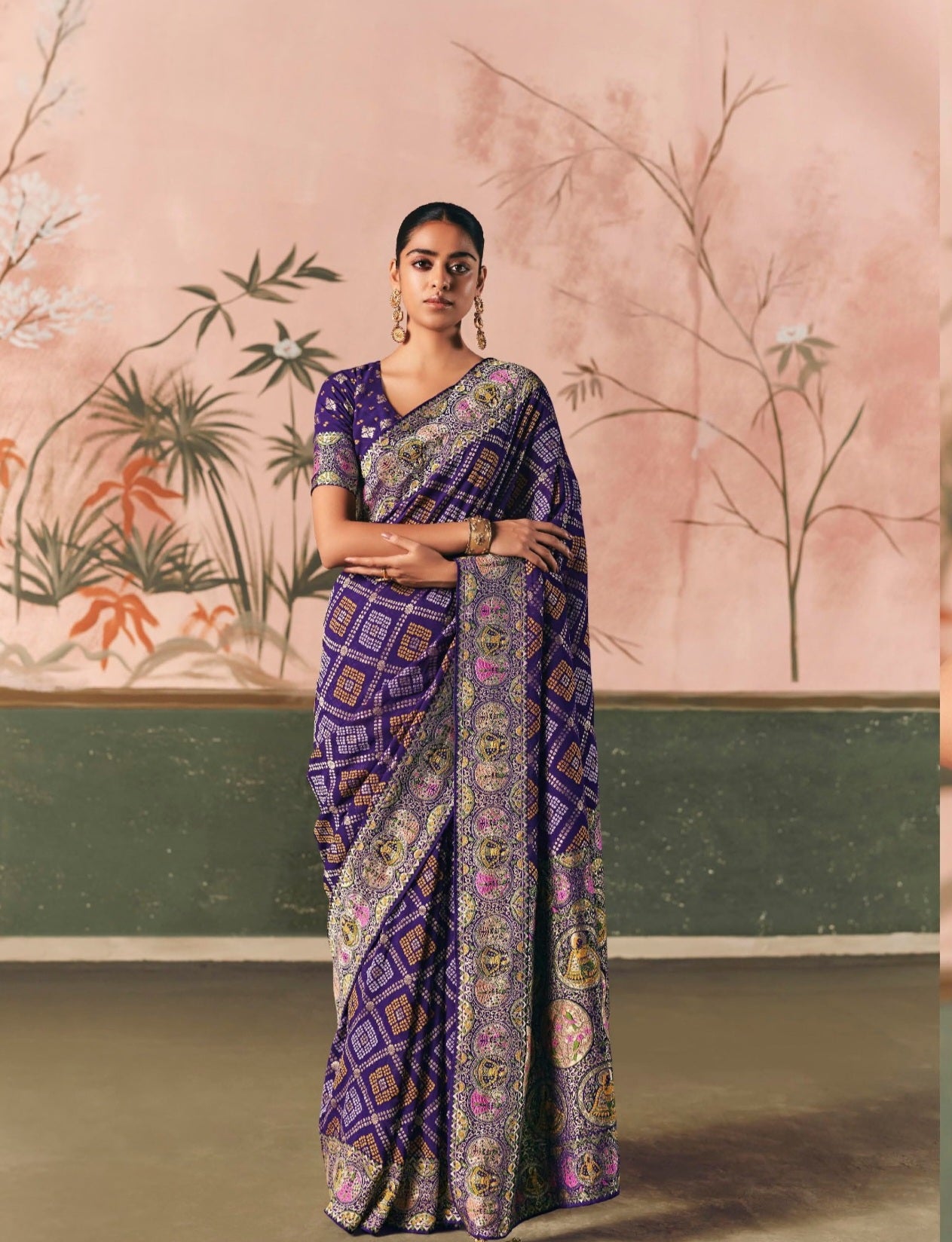 Pure Kaddi Georgette Zari Weaving Saree in Royal Blue with Bandhej-Inspired Checked Pattern and Traditional Border – Festive & Wedding Wear for Women