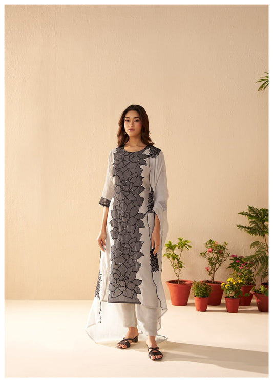 Crush Shimmer Kurta Pant Dupatta Set with Elegant Detailing Work for Women – Sizes M to XXL