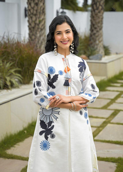 White Roman Silk Embroidered Kurta Pant Set for Women – Elegant Two-Piece Festive and Semi-Formal Outfit