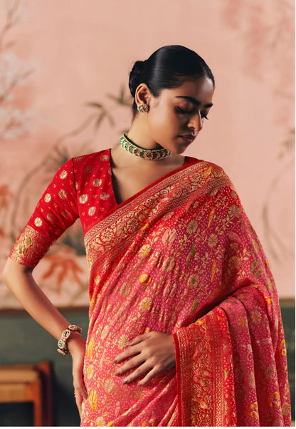 Pure Kaddi Georgette Zari Weaving Saree in Tomato Red with Buti and Cross-Zari Pattern – Traditional Banarasi-Inspired Festive Saree for Women