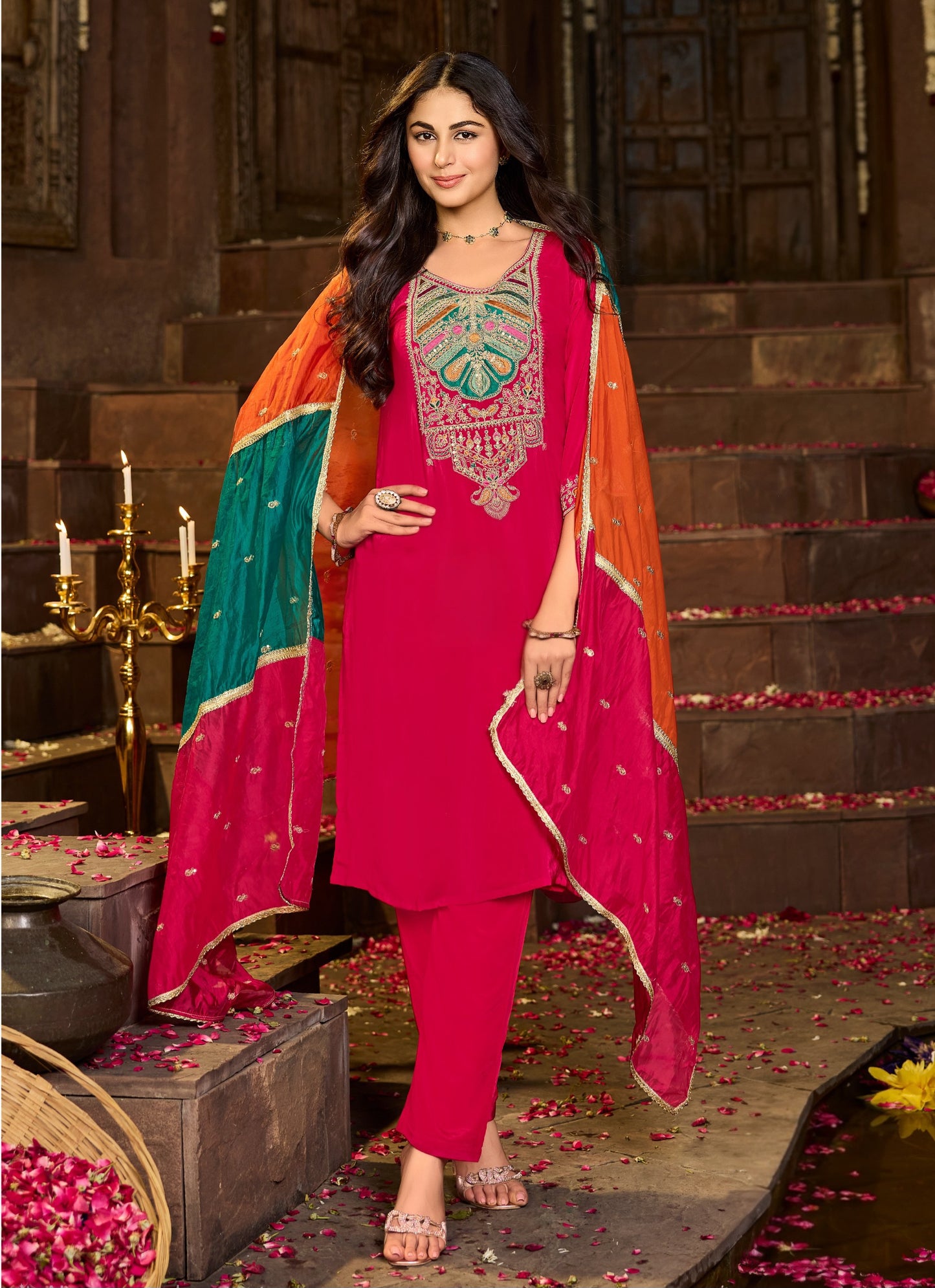 Pure Crepe Kurta Pant Dupatta Set with Heavy Embroidery and Organza Dupatta – Festive Ethnic Wear for Women