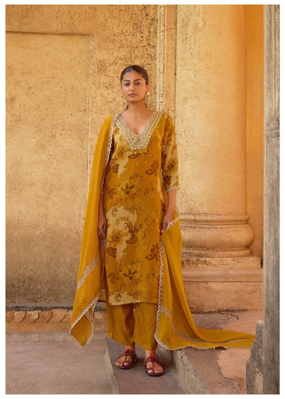 Crush Shimmer Kurta Pant Dupatta Set with Beautiful Detailing Work for Women – Sizes M to XXL