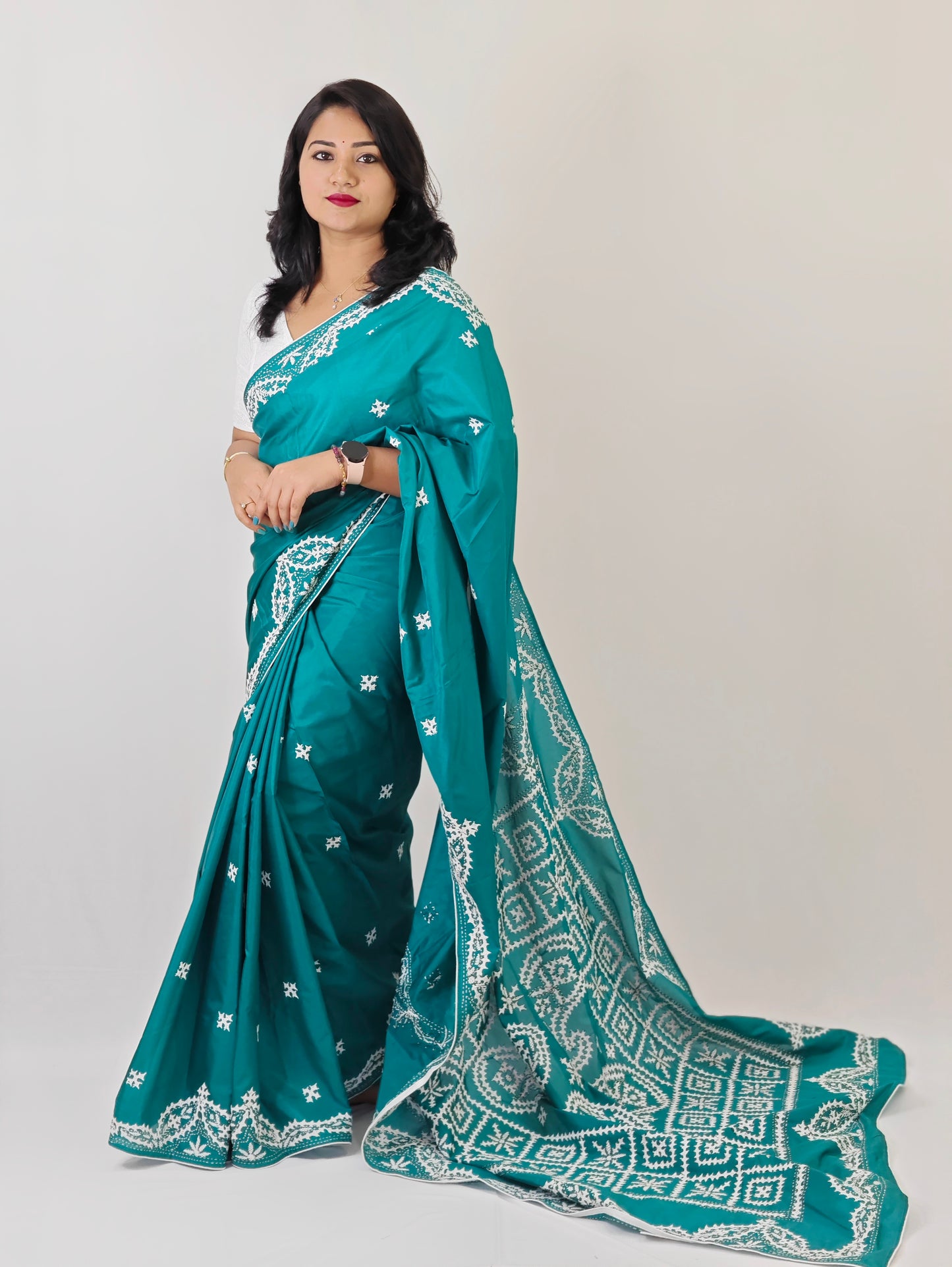 Heritage Elegance: Handcrafted Gujarati Work Saree on Premium Bengalor Silk