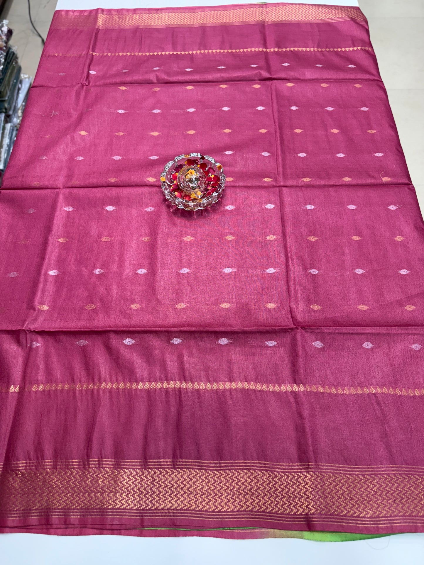 Semi Cotton Silk Saree with 2D Woven Buttas and Contrast Pallu – Elegant Daily and Festive Wear Saree