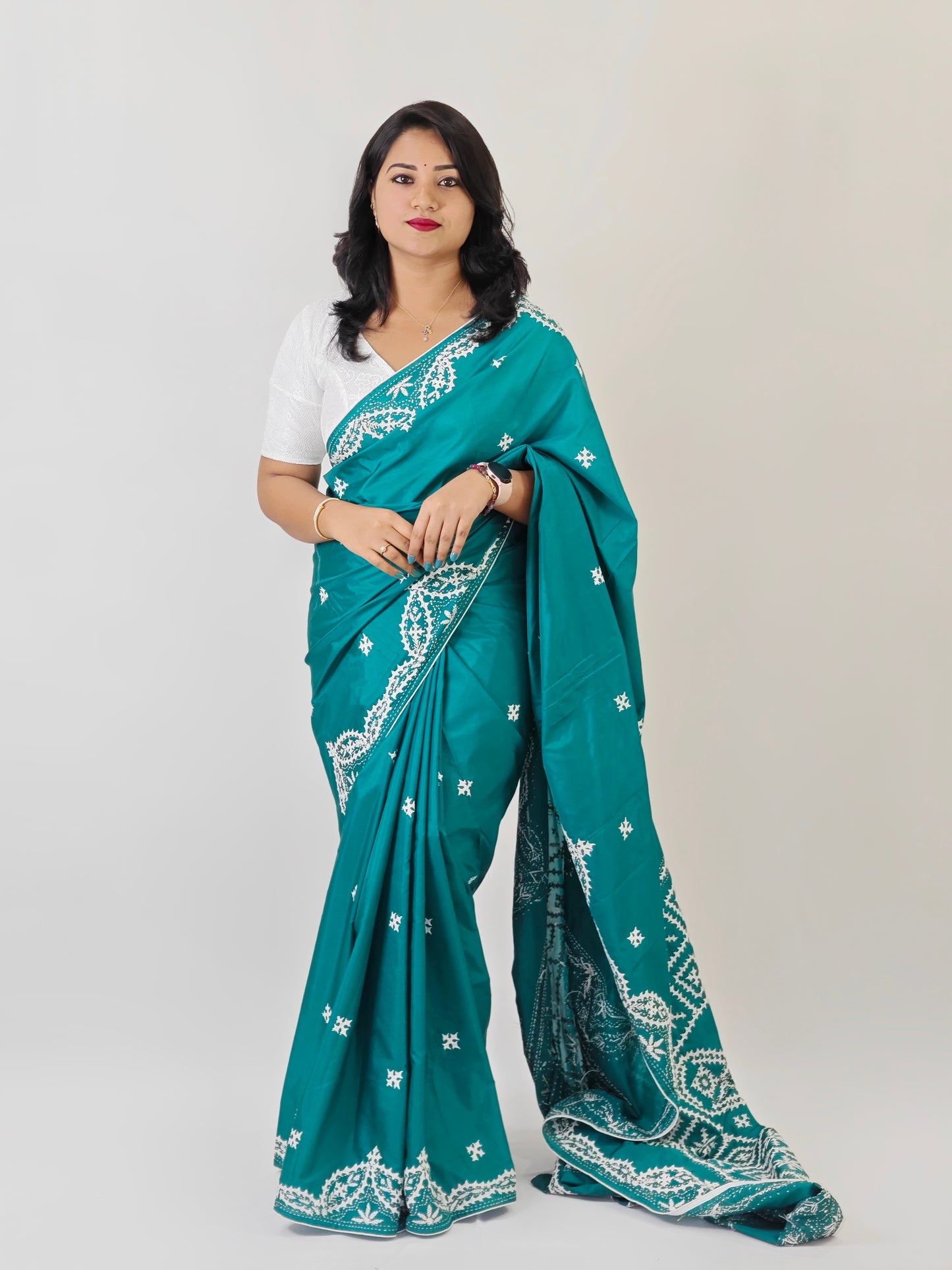 Heritage Elegance: Handcrafted Gujarati Work Saree on Premium Bengalor Silk